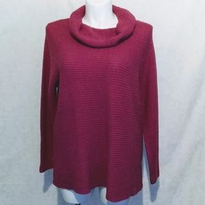 Design History2X 100 AcrylicPink turtleneck